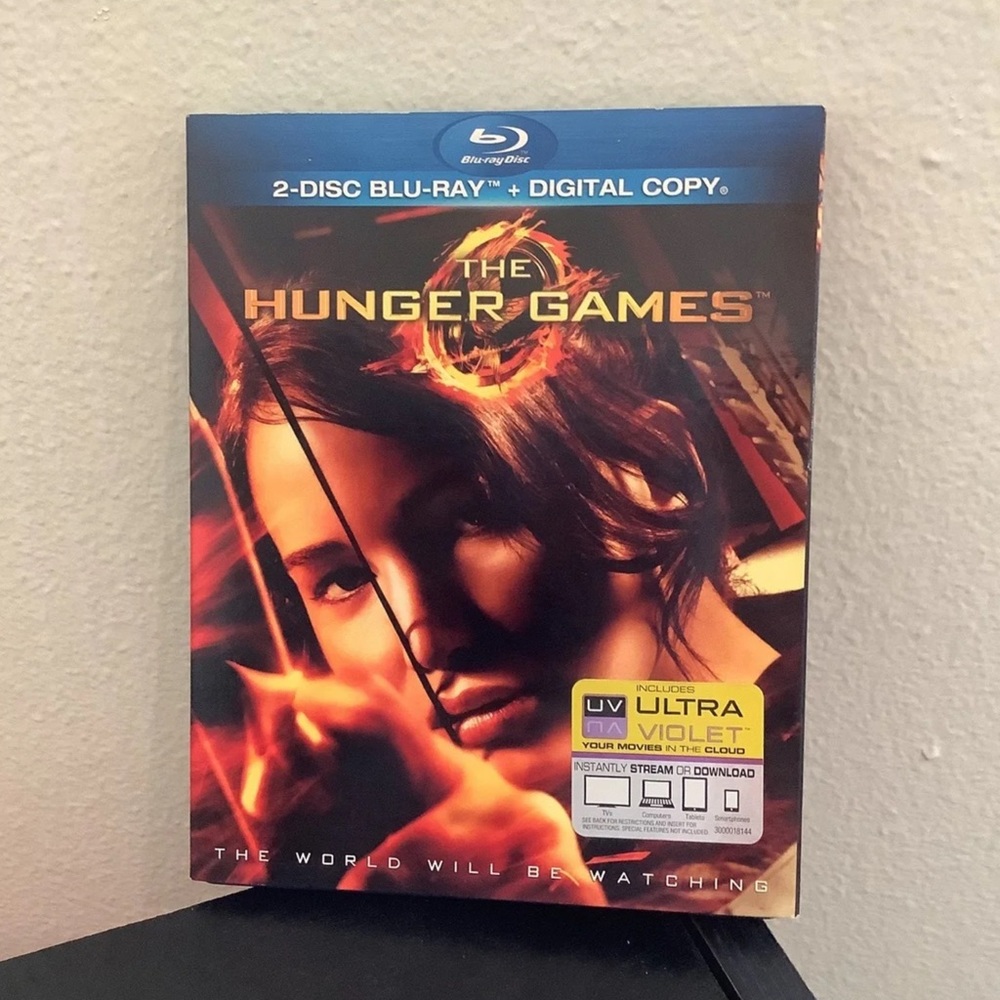 🍒🍒 The Hunger Games 2 Disc Blu-Ray